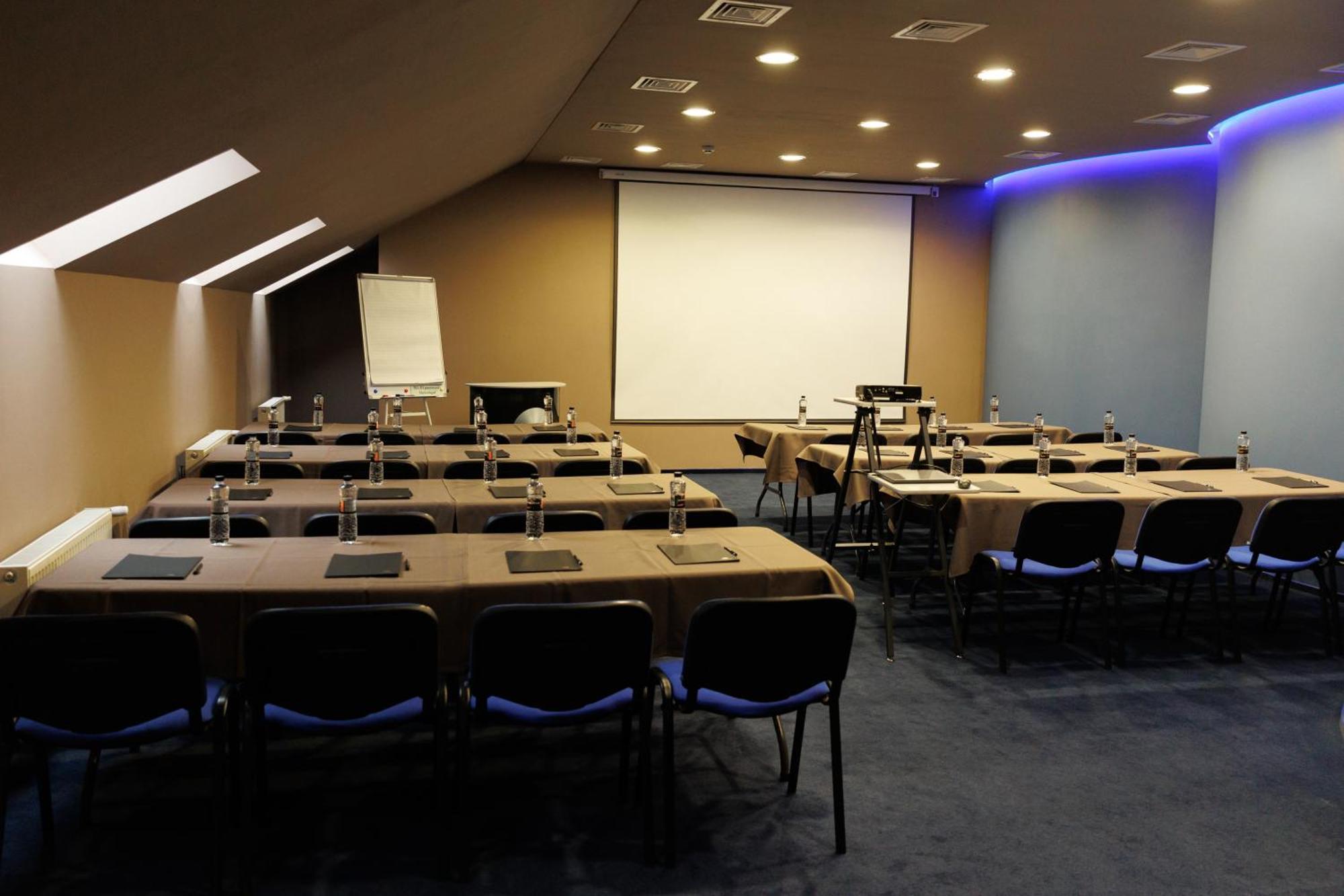 Lh Hotel&Spa Λβιβ Εξωτερικό φωτογραφία
